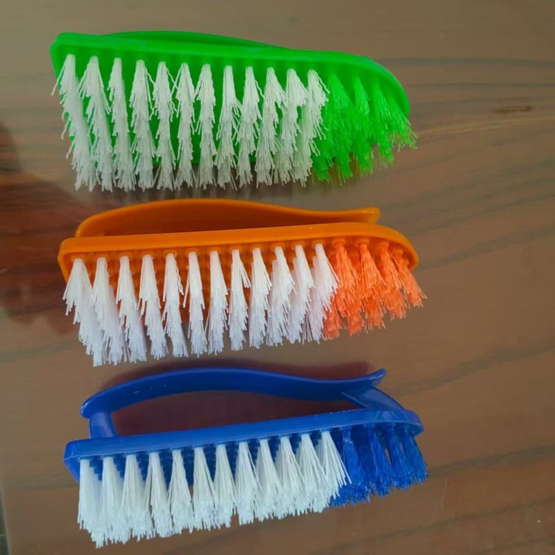 Četka za cipele s tvrdim plastičnim vlaknima, model JK-2011, za uklanjanje mrlja