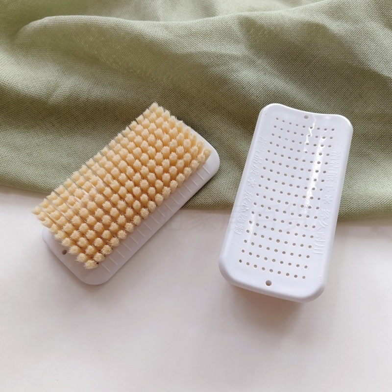 Četka za rublje – plastična konstrukcija, 200 kom./kutija, 115 g