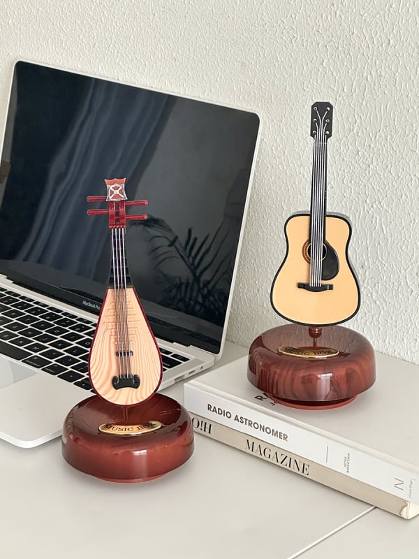 Kutija za violinu s glazbom – retro dekor, plastika; Marka: Other; IP odobrenje: Ne; Logo: Ne