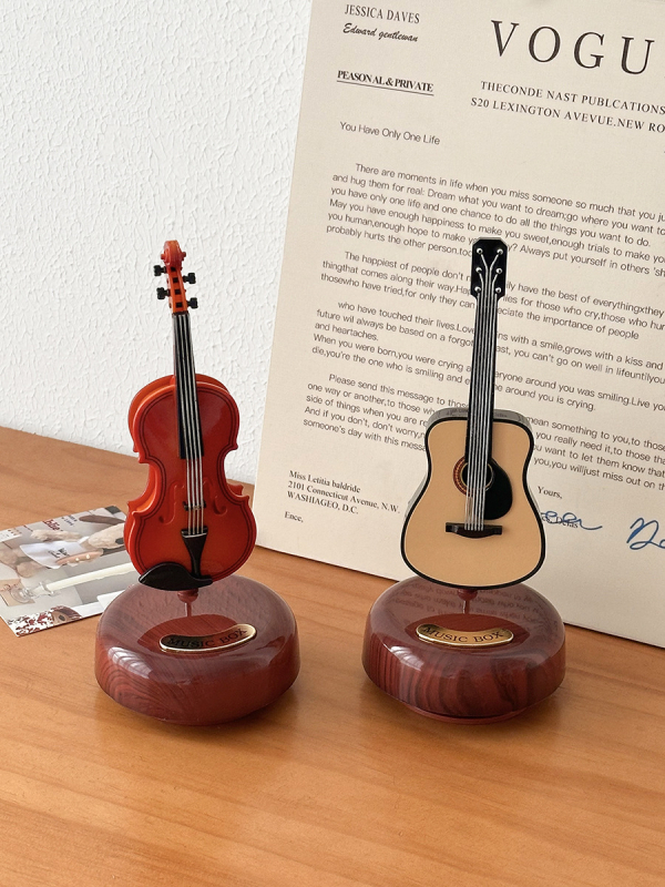 Kutija za violinu s glazbom – retro dekor, plastika; Marka: Other; IP odobrenje: Ne; Logo: Ne