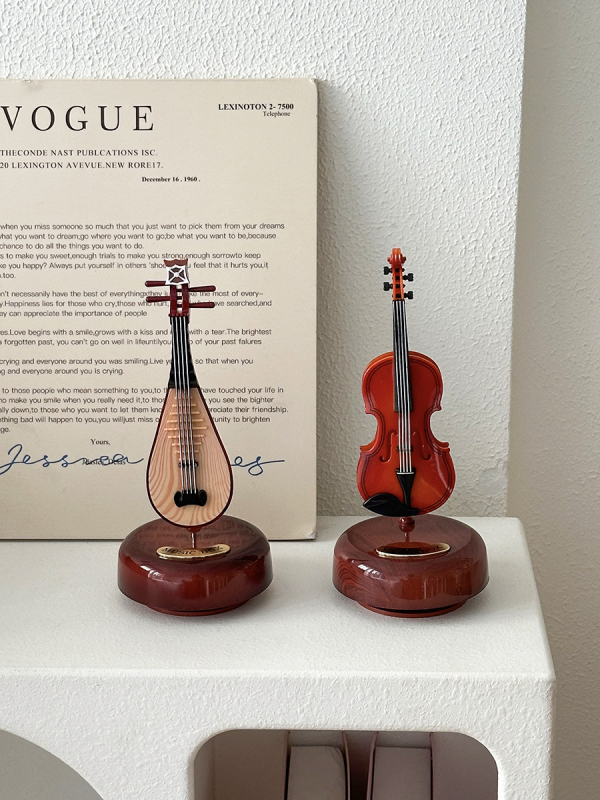 Kutija za violinu s glazbom – retro dekor, plastika; Marka: Other; IP odobrenje: Ne; Logo: Ne