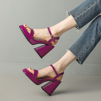 Sandale damă cu deget deschis și design gol, cataramă, partea superioară din microfibră, talpă din cauciuc, vârf rotund