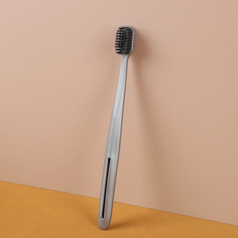 Σετ μιας χρήσης ξενοδοχείου για οδοντόβουρτσα και οδοντόκρεμα – Υλικό: πλαστικό; Διάρκεια ζωής: 36 μήνες; Μινιμαλιστικό σχέδιο; Εκτύπωση λογοτύπου; Προσαρμογή διαθέσιμη