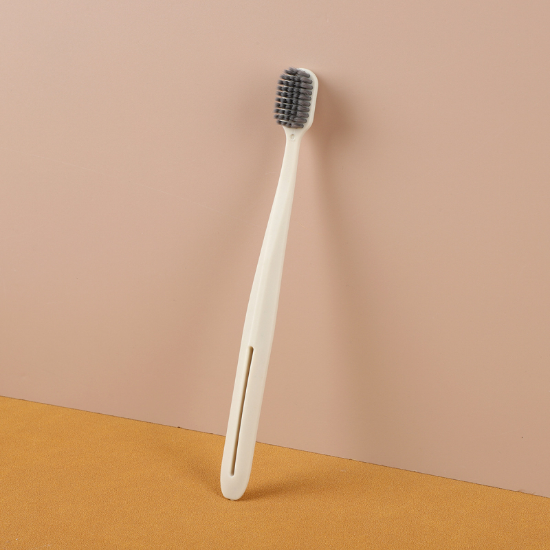 Σετ μιας χρήσης ξενοδοχείου για οδοντόβουρτσα και οδοντόκρεμα – Υλικό: πλαστικό; Διάρκεια ζωής: 36 μήνες; Μινιμαλιστικό σχέδιο; Εκτύπωση λογοτύπου; Προσαρμογή διαθέσιμη