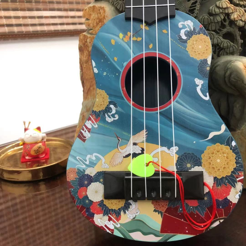 Dječja ukulele u nacionalnom stilu – plastična igračka gitara, podrijetlo Guangdong Shantou, za 0–3 godine, interaktivno učenje