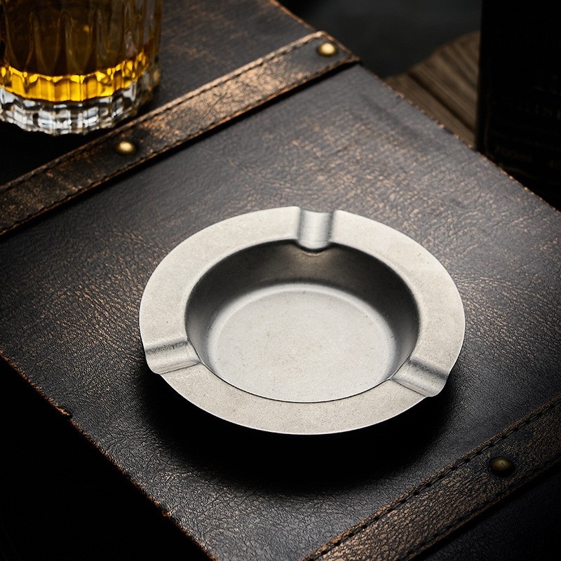 Cenușar pentru țigări din oțel inoxidabil, design retro nostalgic pentru utilizare acasă și în exterior, reutilizabil, imprimare de logo disponibilă
