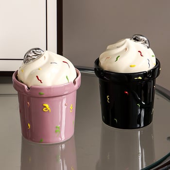 Scrumieră ceramică cu capac, stil desen animat, personalizare disponibilă (Material: ceramică; Brand: Courtesy; Personalizare: Da; Logo: Nu)