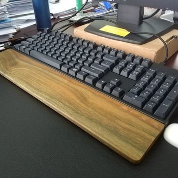 Ξύλινο υποβραχιόνιο για πληκτρολόγιο, επιφάνεια αριθμομηχανής και προσαρμοζόμενο λογότυπο