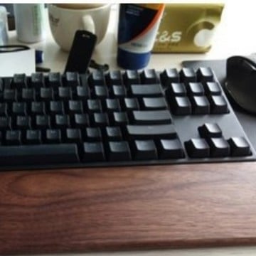 Ξύλινο υποβραχιόνιο για πληκτρολόγιο, επιφάνεια αριθμομηχανής και προσαρμοζόμενο λογότυπο