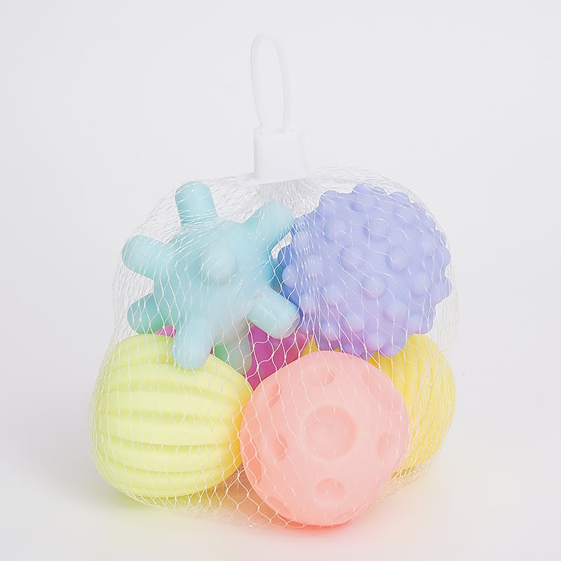 Jucărie de baie pentru bebeluți — minge moale din vinil pentru prindere, percepție tactilă, dezvoltă vederea și auzul (Material: vinil; Vârsta: 3–6 ani)