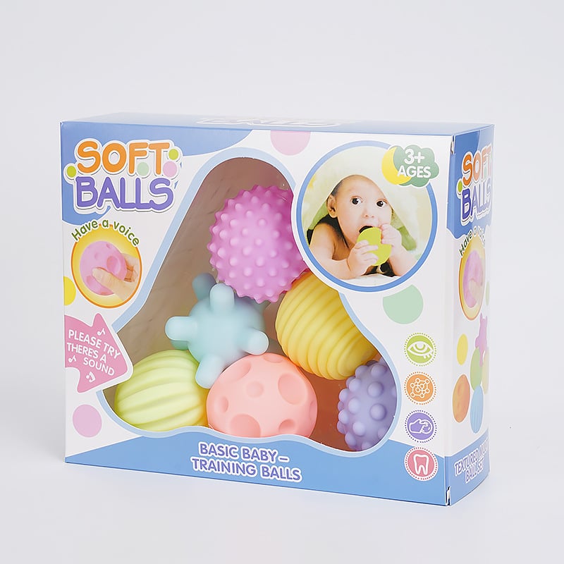 Jucărie de baie pentru bebeluți — minge moale din vinil pentru prindere, percepție tactilă, dezvoltă vederea și auzul (Material: vinil; Vârsta: 3–6 ani)