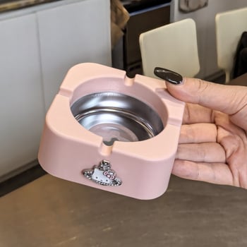 Scrumieră cu spațiu de depozitare, din plastic, stil japonez, design drăguț de desene animate