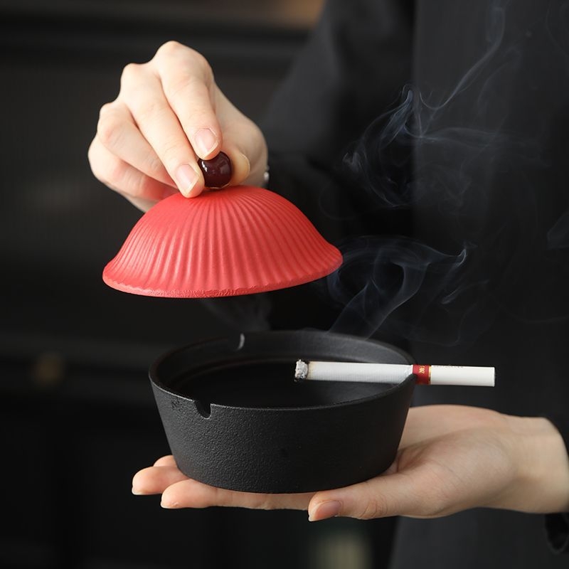 Cenușar cu capac, în formă de pălărie, din rășină, rezistent la vânt, design modern și creativ, pentru living, casă și birou