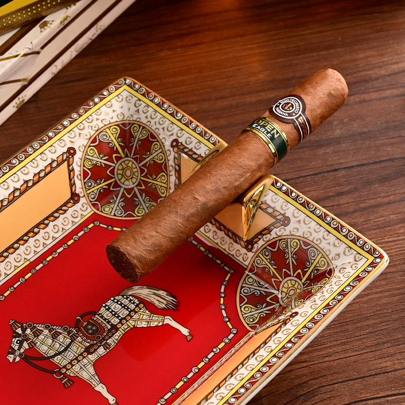 Pepelnjak za cigare s privjeskom za ključeve, ponovno upotrebljiv, vjenčani dar Cigarloong