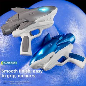 Електрическа водоустойчива светеща водна пушка – играчка за деца на 4–6 години, пластмасова конструкция, за открито водно забавление в басейн и на плажа