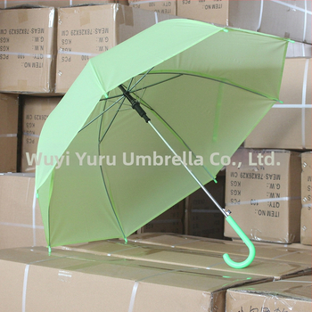 Kišobran s osam rebara, najlonska tkanina, legirani osovinski štap, automatsko otvaranje, prilagodba logotipa