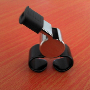 FOX40 kovová píšťalka pre rozhodcov a súťaže, možnosť prispôsobenia loga