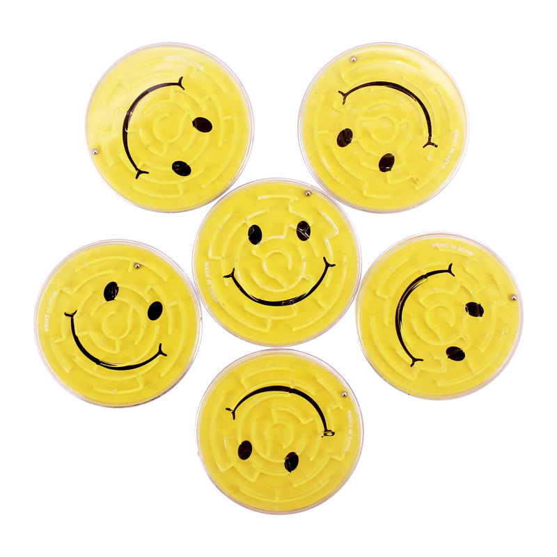 Set rekvizita za navijanje – plastične zviždaljke, injekcijskim kalupom oblikovane, s mogućnošću otiska logotipa