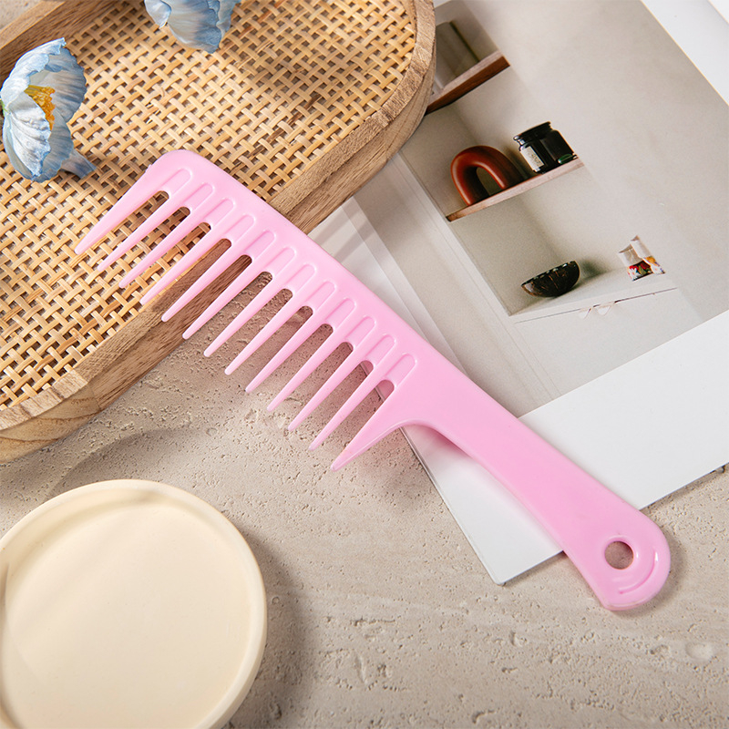 Pieptene pentru păr Feng Po Lang – instrument de styling pentru uz general; import: Nu; export transfrontalier: Nu; destinat uzului general