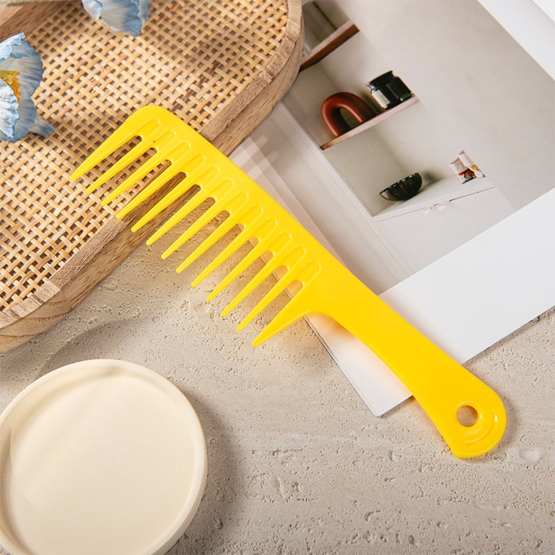 Pieptene pentru păr Feng Po Lang – instrument de styling pentru uz general; import: Nu; export transfrontalier: Nu; destinat uzului general