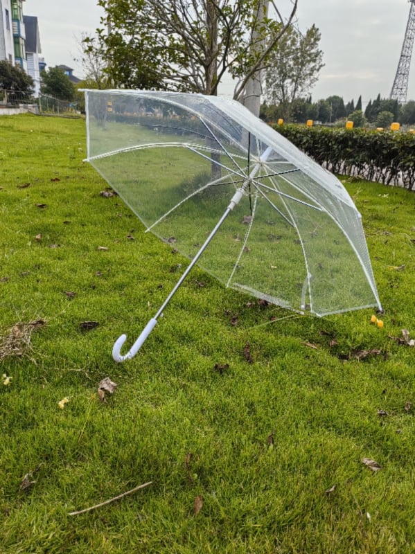 Kišobran za plesnu rekvizitu sa skeletom od vlaknastih rebara, prozirni omotač, zakrivljena kuka, automatsko otvaranje, duga drška