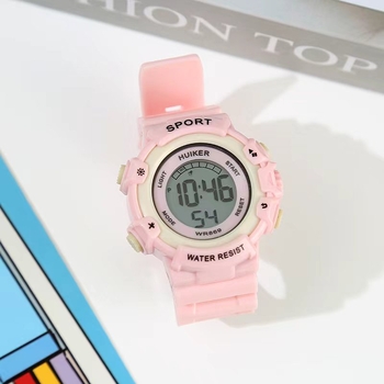 Fiatal diákoknak szánt óra – egyszerű, minimalist design (Numerikus kijelző, Elektronikus mozgás, Kör alakú műanyag tokozás, Műanyag szíj)