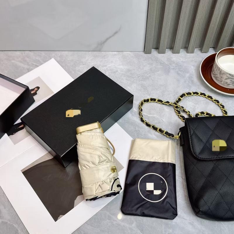 Vinil-napernyő, 6 bordás acélszerkezet, vasrúd, UPF 50+, kézi nyitás-zárás