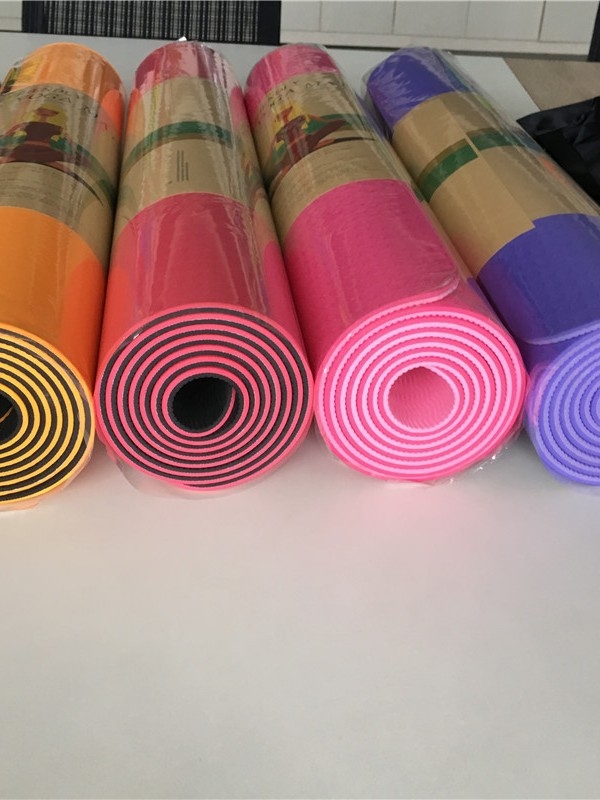 Hongzhou joga prostirka, materijal TPE, debljina 6 mm, težina 700–1200 g, uzorak: jednobojan