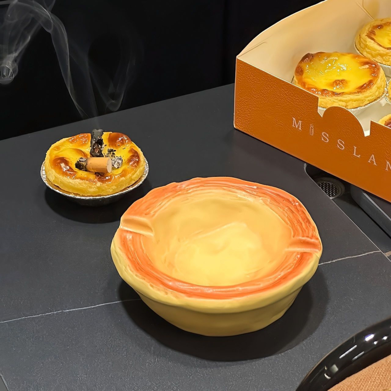 Keramički pepeljara s dizajnom Egg Tart – za stol ili dom, jedinstven stil (Materijal: keramika; Stil: jedinstven; Prilagodba: Nije dostupna)