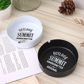 Fém hamutartó nordic ipari stílusban, letisztult dizájn tároló funkcióval és nyomtatott logóval