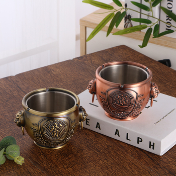 Európai stílusú, multifunkcionális hamutartó otthoni használatra fedéllel, dekoratív kiegészítő a nappali dohányzóasztalához, védelem a csöpögés ellen és lángtörlési funkcióval, cinkötvözetből