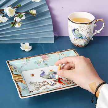 Ingrid kerámiás hamutartó nappali és iroda számára — dekoratív, tároló és gyűjtemény darab