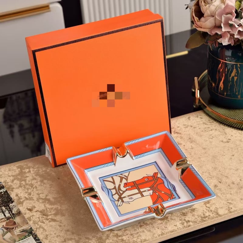 Kerámiából készült hamutál nordic stílusban, 300 ml kapacitás, logó nyomtatása lehetséges, testreszabás elérhető