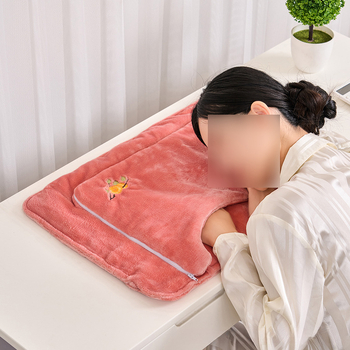 Подгряваща подложка за крака с дистанционно управление – USB захранване, 220V, 40W, нагряване чрез щепсел