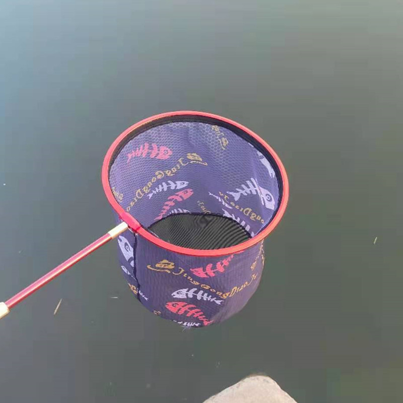 Alumíniumötvözetből készült horgász hálófej teleszkópos beállítással; teherbírás 5 kg; mélység 45 cm