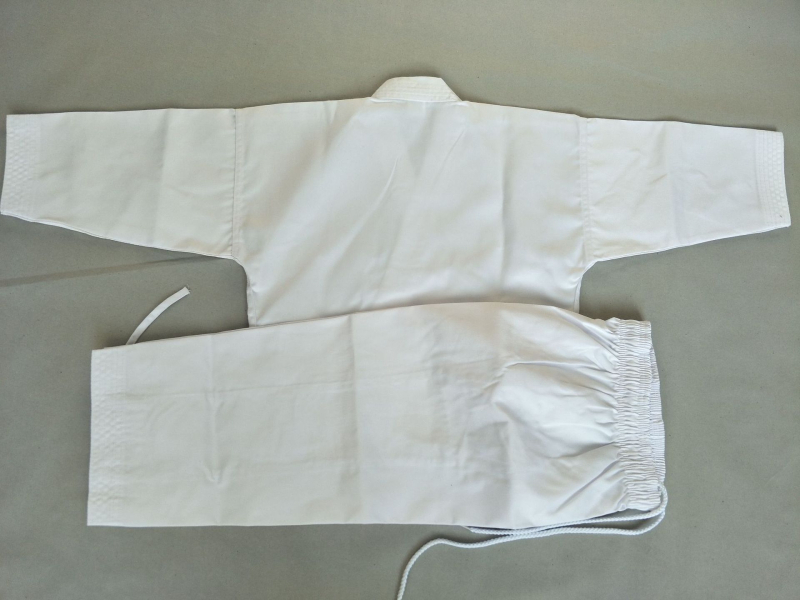 Uniformă karate 35/65 pentru copii și adulți – amestec de bumbac