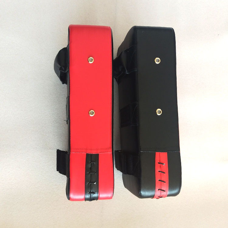 PU négyzet alakú Sanda cél Taekwondohoz — cél a lábnak és a kéznek, boksz edzéshez, 0,5 kg, termékkód 0120