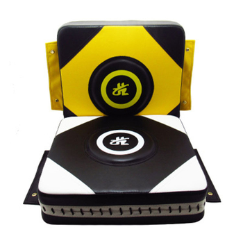 Boxerska vreća za zid – viseći tip, PU materijal, težina 0,55 kg, model 26
