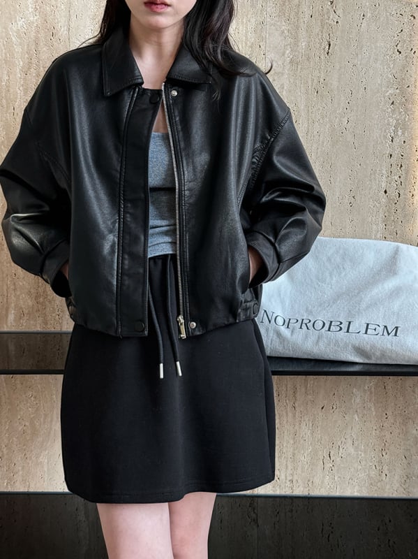Γυναικείο PU δερμάτινο σακάκι, κοντό μήκος, πέτο γιακά, κλείσιμο με φερμουάρ, άνοιξη 2025