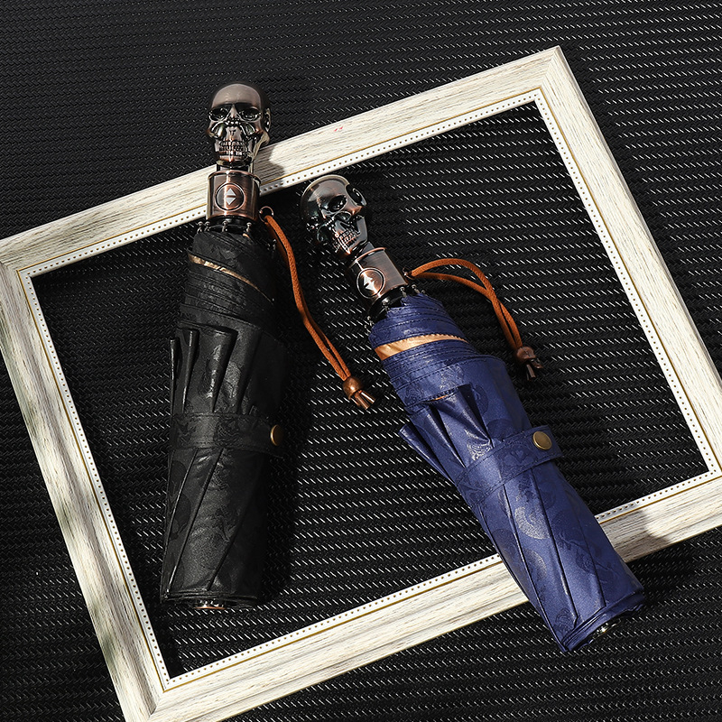 Kišobran s dizajnom lubanje, trodjelni kišobran s automatskim otvaranjem, 8 rebara od legure, za kišu i sunce