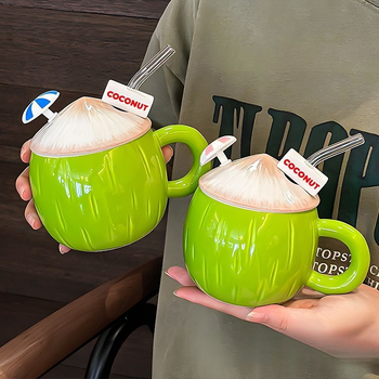 Κεραμικό κύπελλο νερού σε σχήμα καρύδας με καπάκι και καλαμάκι — απλό στυλ; ιδανικό ως επιχειρηματικό/διαφημιστικό δώρο για άνδρες, δώρο γενεθλίων