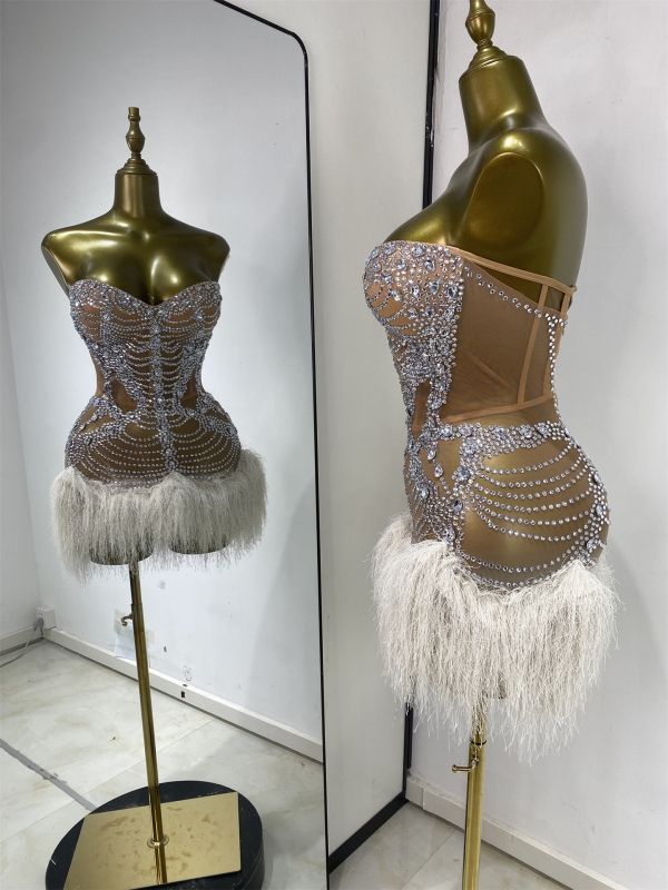 Pánt nélküli mesh ruhadarab kövekkel és bojtokkal – női SWTAO, 2025 ősz, korosztály 25–29, Sexy Hot Girl stílus