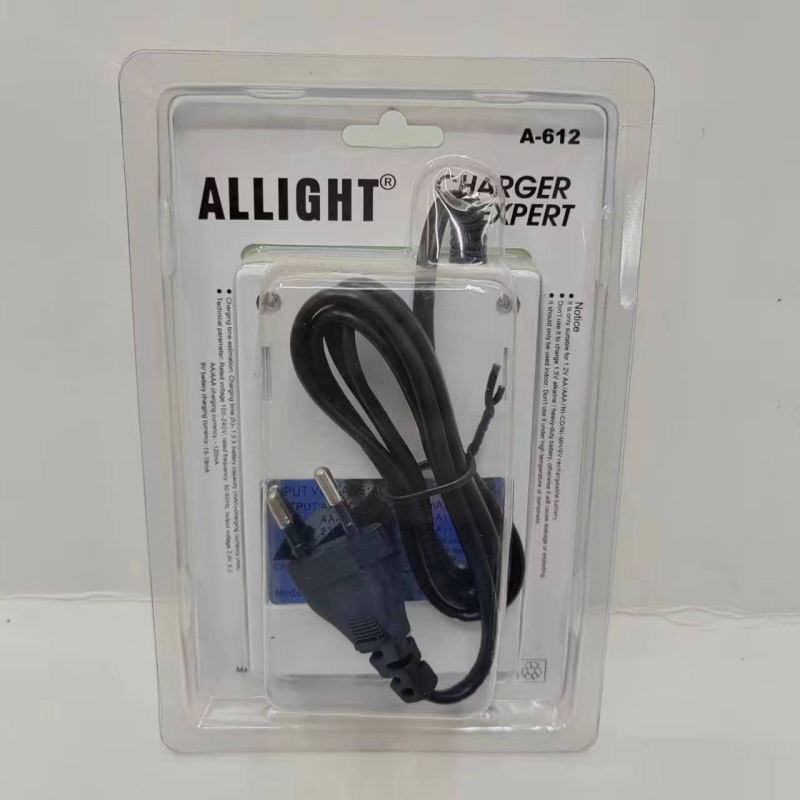 ALLIGHT višenamjenski punjač baterija za No.5, No.7, 9V i druge punjive baterije, serija A-612, ulaz 100-240V 50-60Hz.