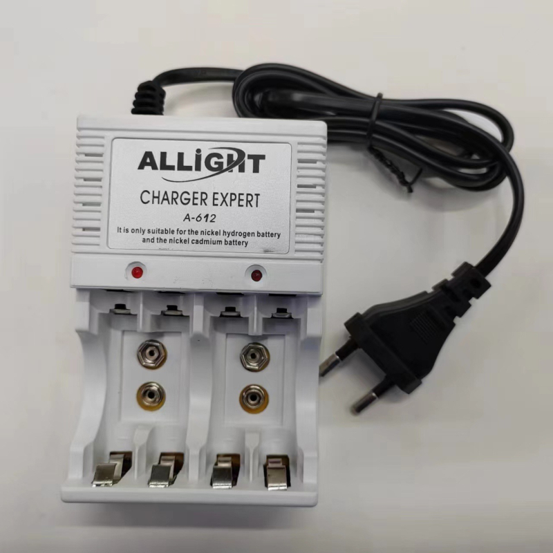 ALLIGHT višenamjenski punjač baterija za No.5, No.7, 9V i druge punjive baterije, serija A-612, ulaz 100-240V 50-60Hz.