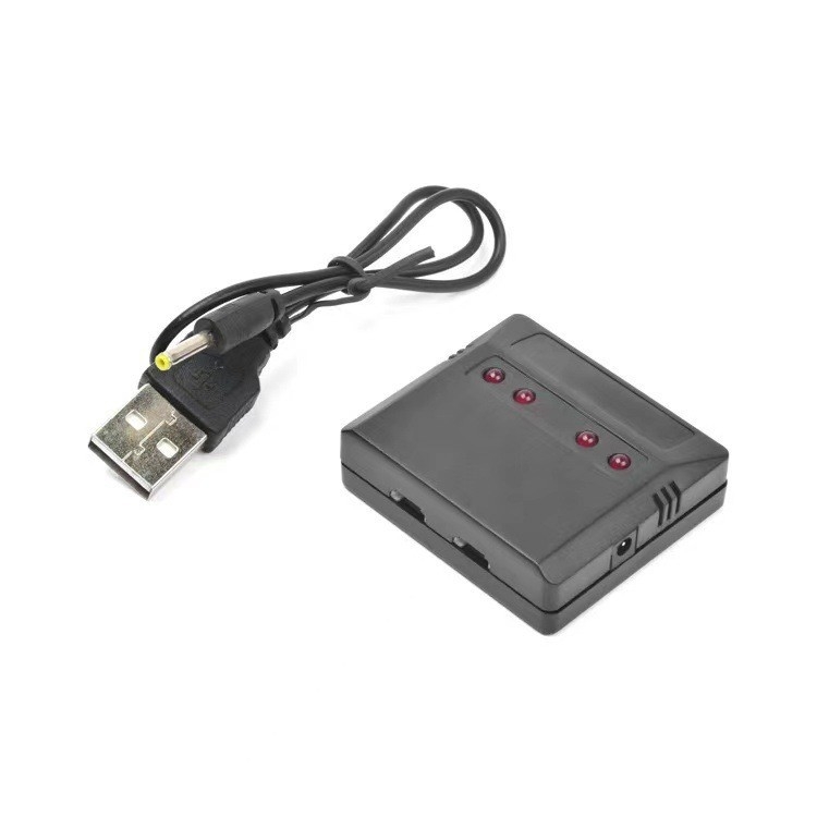Punjač baterije drona 3.7V, 4-portni s zaštitom, ulaz 5V 0.5-3A, izlaz 3.7V 800mAh