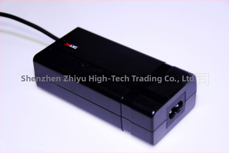 SkyRC 15V 4A adapter za napajanje za B6 SK-200008