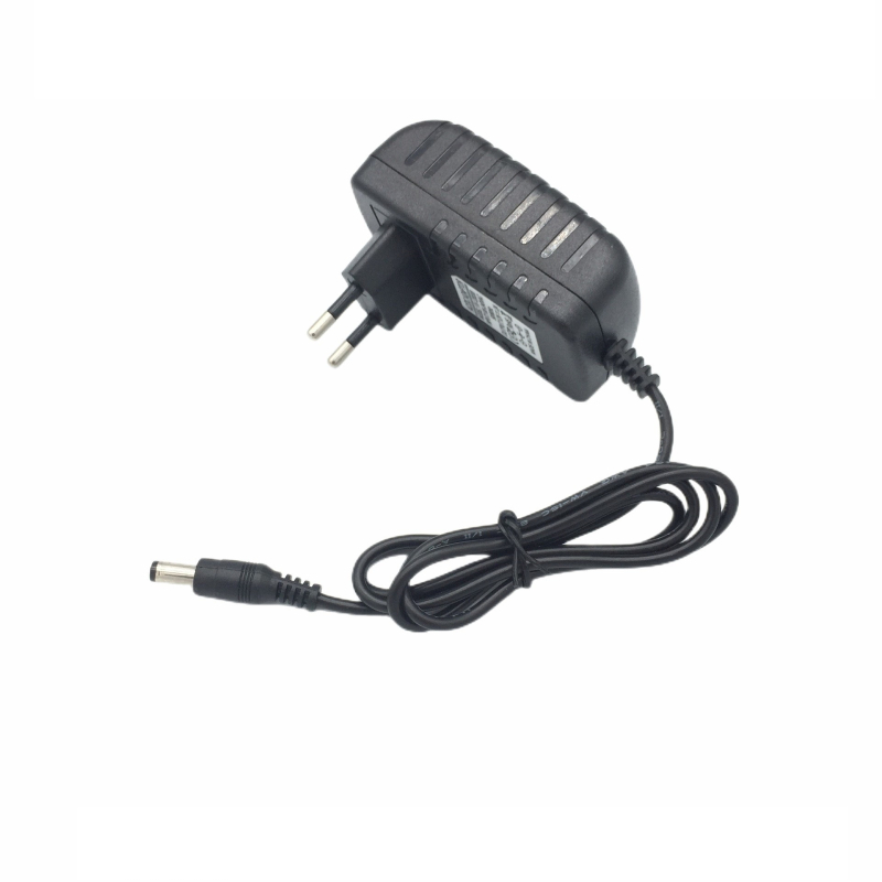 Yuexi punjač litijskih baterija – izlaz 26V 1A; ulaz 110-240V AC 50/60Hz; FCC certifikat; za baterije
