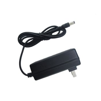 UL certificiran punjač za Li‑ion baterije 8S, ulaz AC 100–240V, izlaz DC 6–12V