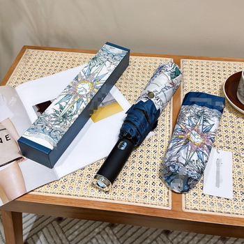 Összecsukható esernyő automata nyitás-zárás funkcióval, UPF>50 UV-védelem, 8 rostból készült bordás, acél szár, 210T vinil vászon