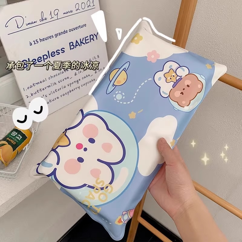 Hladna jastučnica s vodom, ljetni karikaturni dizajn, moderni minimalistički stil, hlađenje i prevencija topline